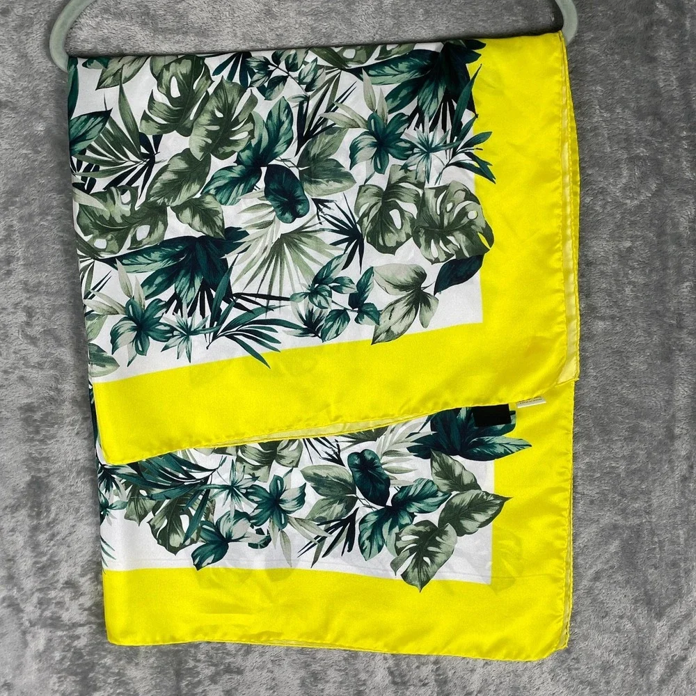 Le Camp Italian Silk Scarf Floral Leaves Tropical Resort Quiet Luxury Old‎ Money